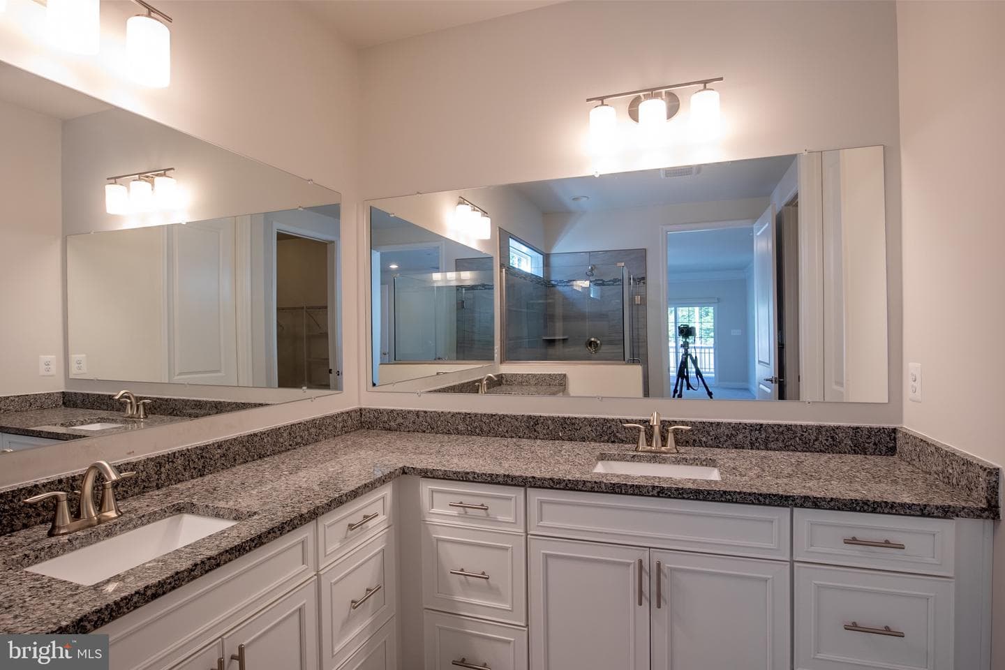 4550 Shakespeare Circle photo 27