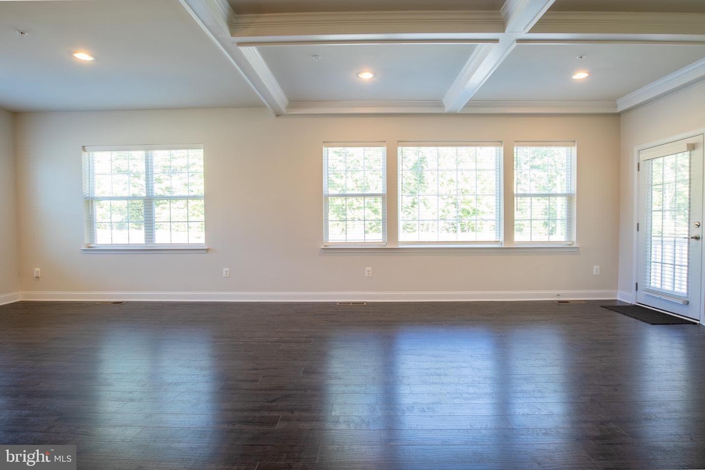 4550 Shakespeare Circle photo 46