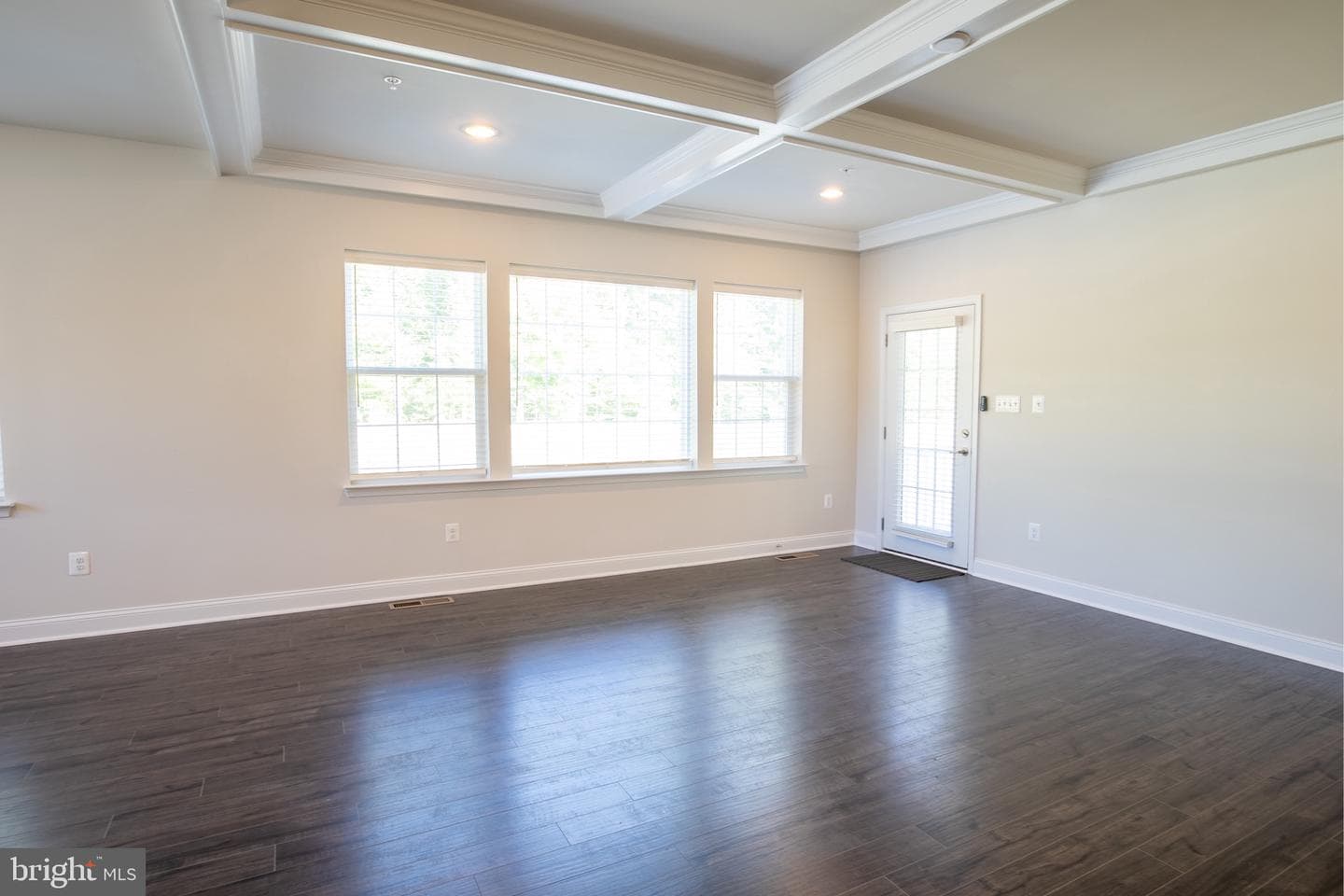 4550 Shakespeare Circle photo 47