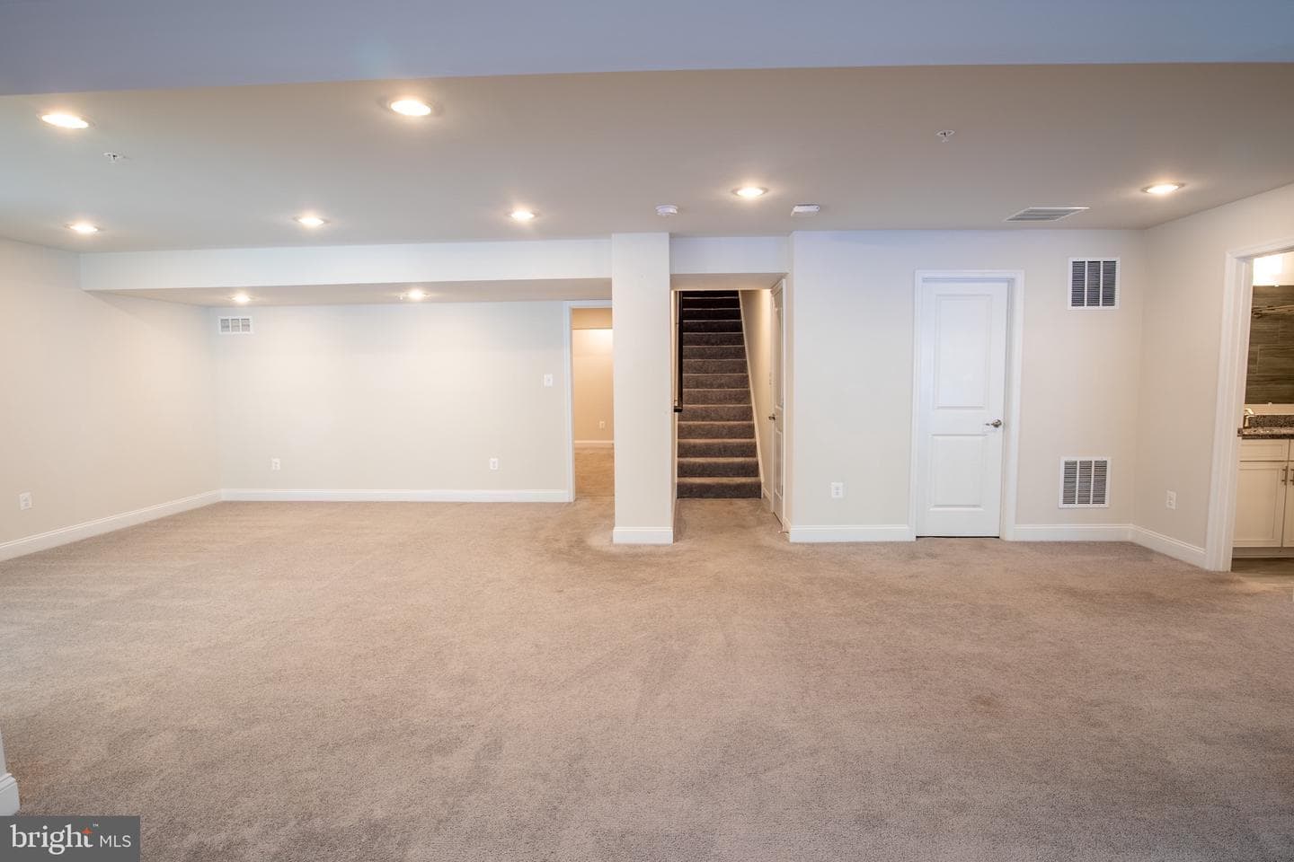 4550 Shakespeare Circle photo 62