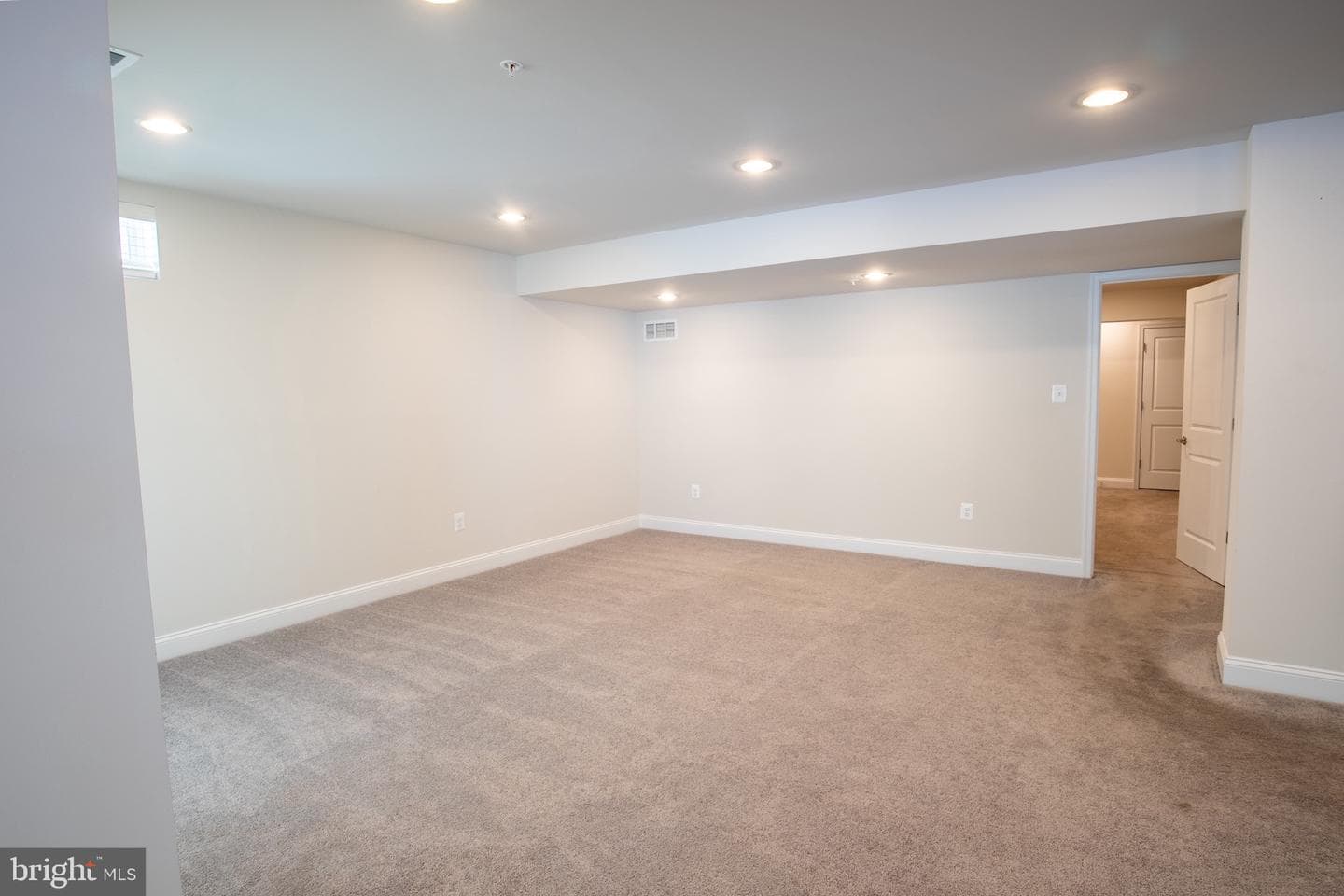 4550 Shakespeare Circle photo 68