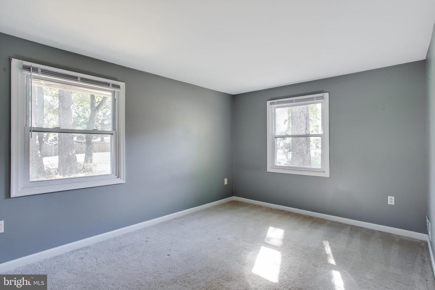 2914 Sandwich Drive photo 11