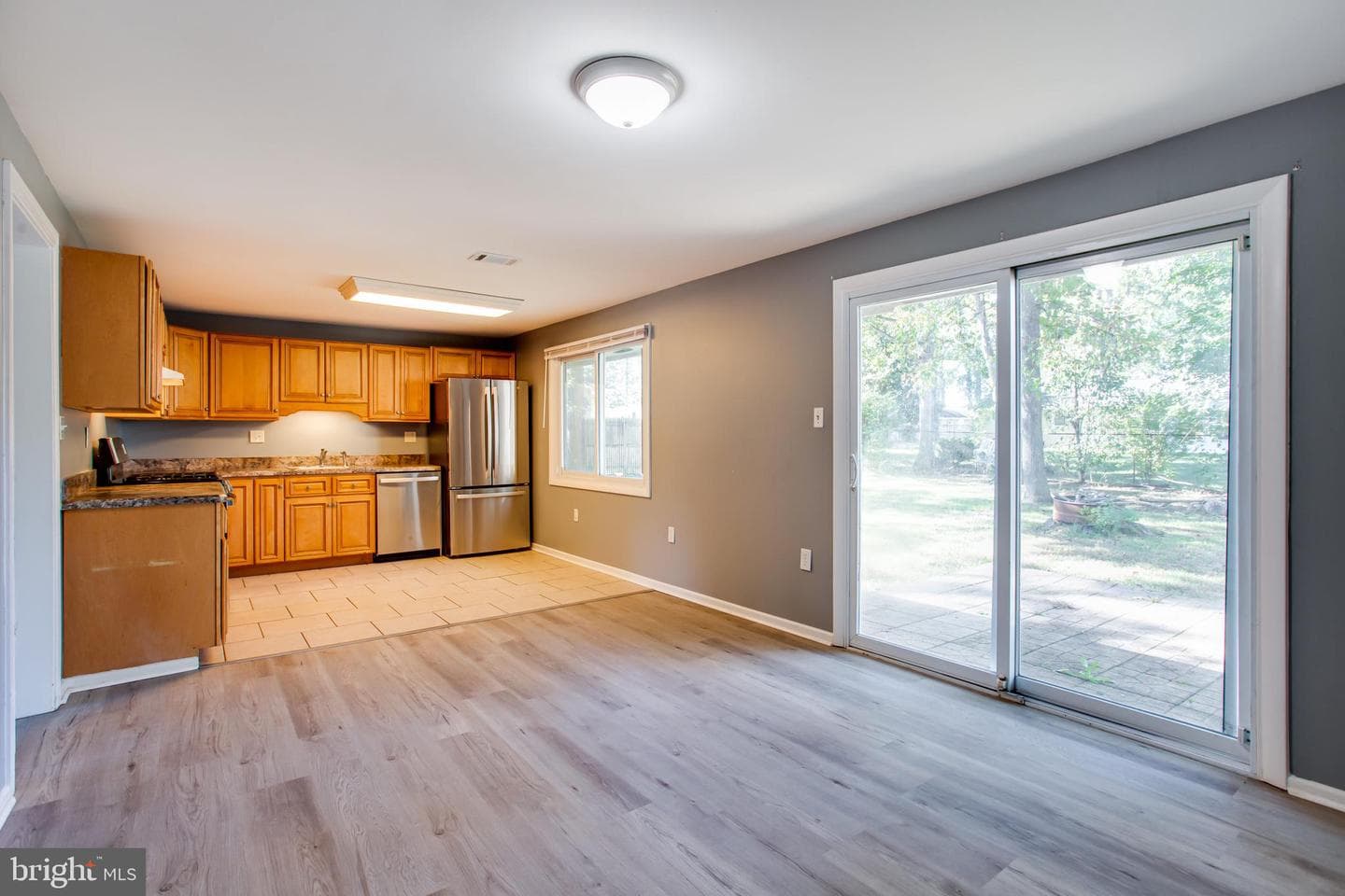 2914 Sandwich Drive photo 18
