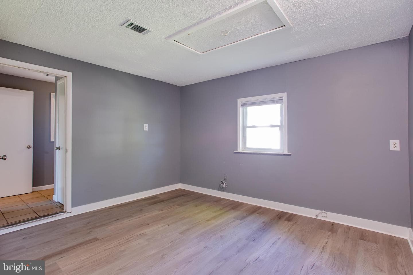 2914 Sandwich Drive photo 24