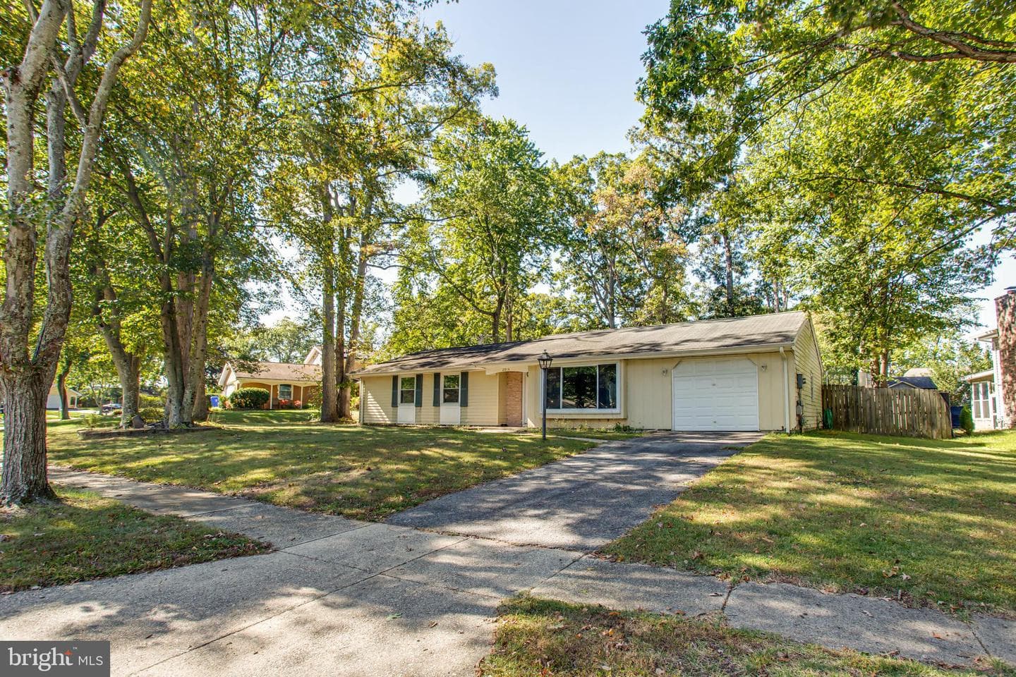 2914 Sandwich Drive photo 29