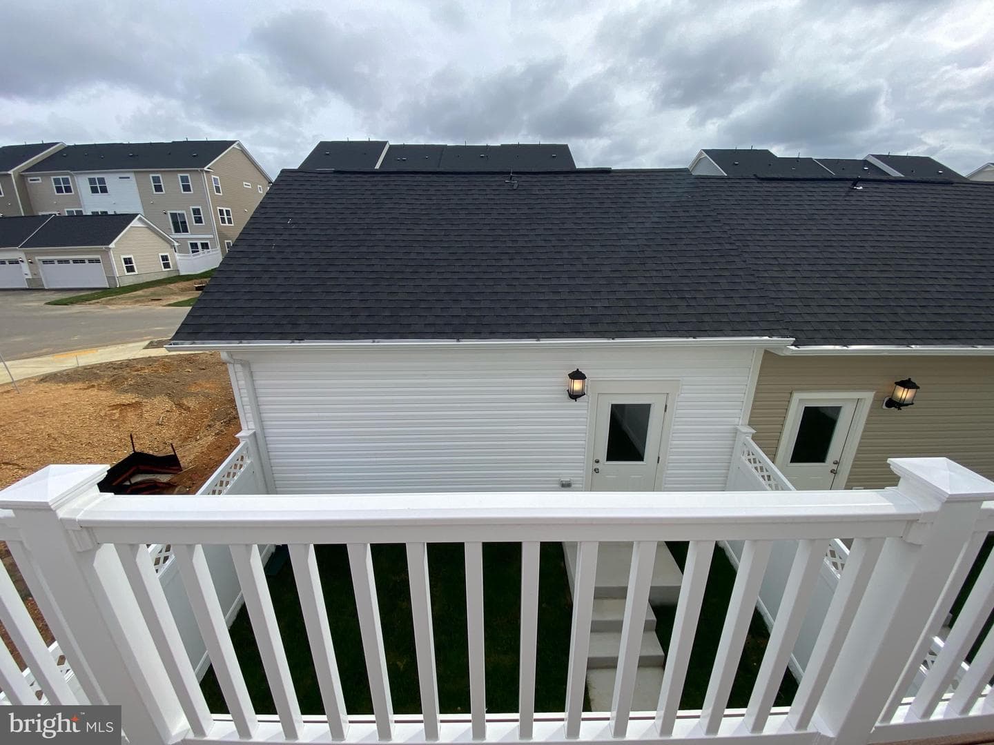10602 Roundstone Ln photo 15
