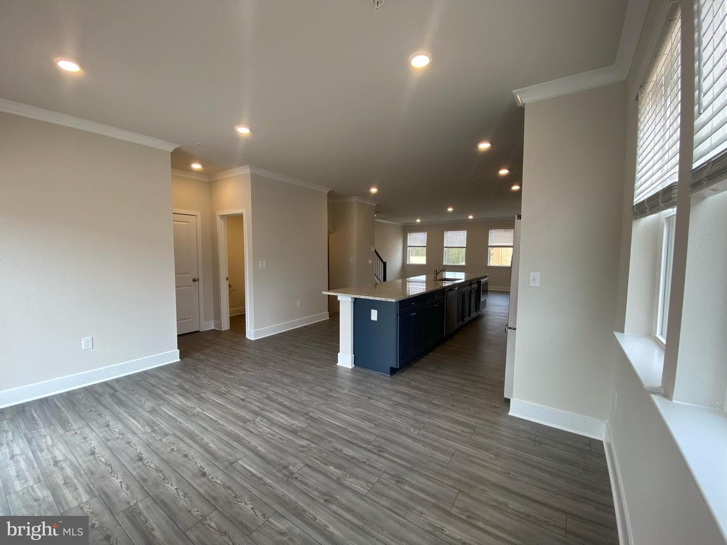 10602 Roundstone Ln photo 7