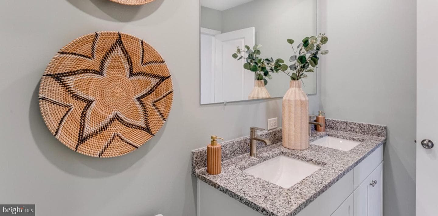 5346 Newport Circle photo 15
