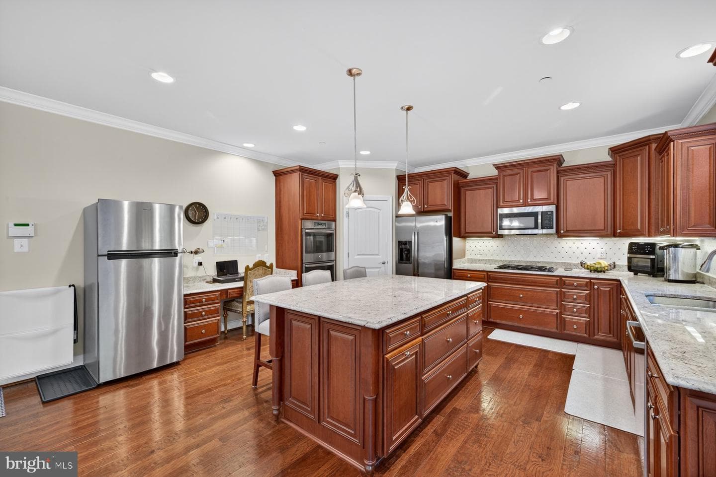 4558 Coachmans Path photo 18
