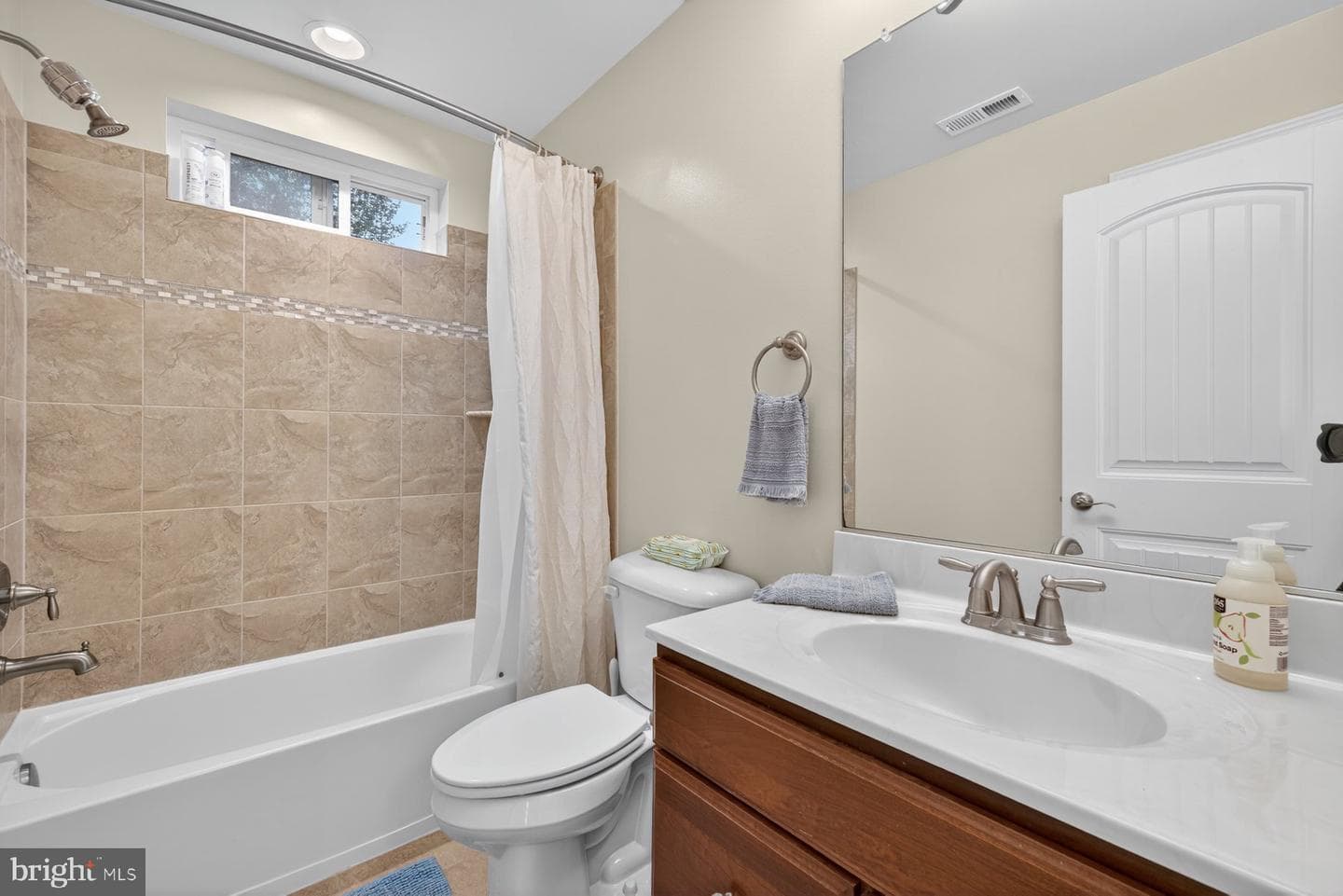4558 Coachmans Path photo 30