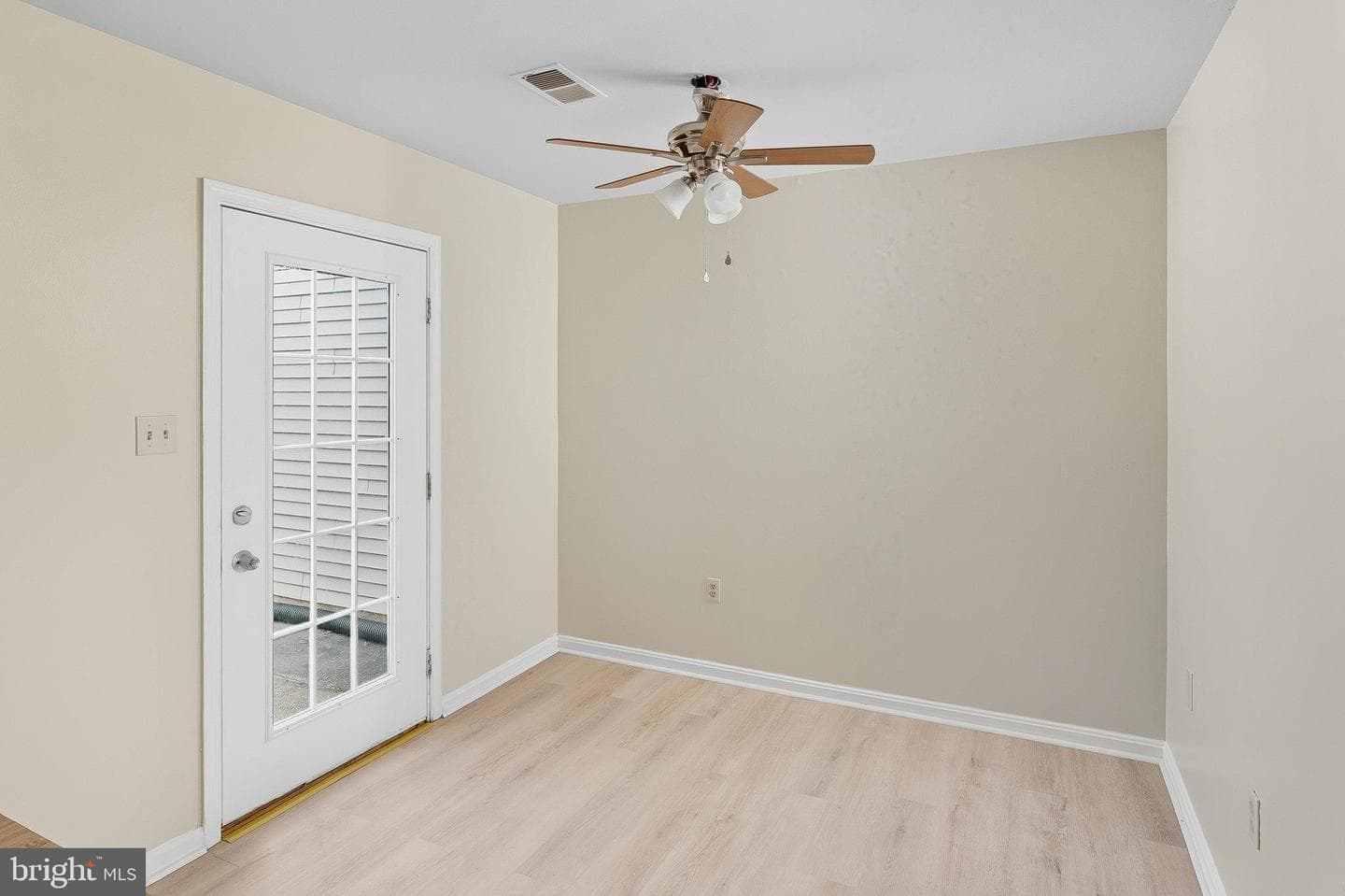 4065 Bluebird Drive photo 10