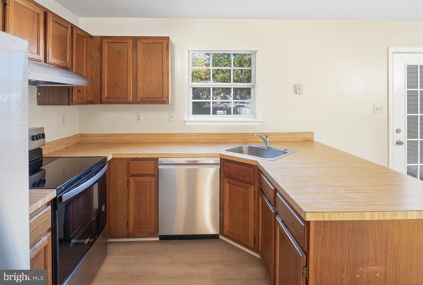 4065 Bluebird Drive photo 13
