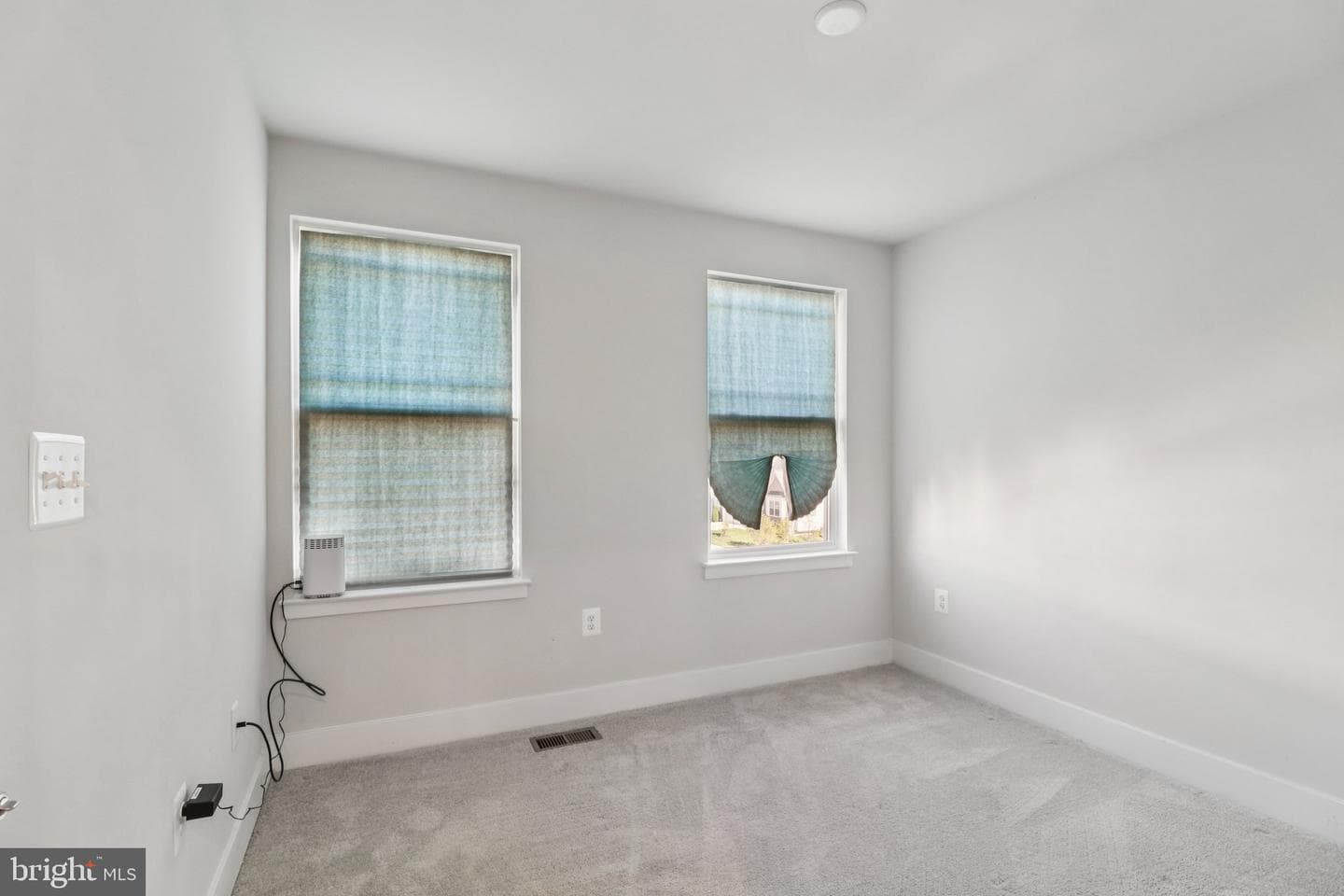 11720 Emily Dickinson Place photo 27