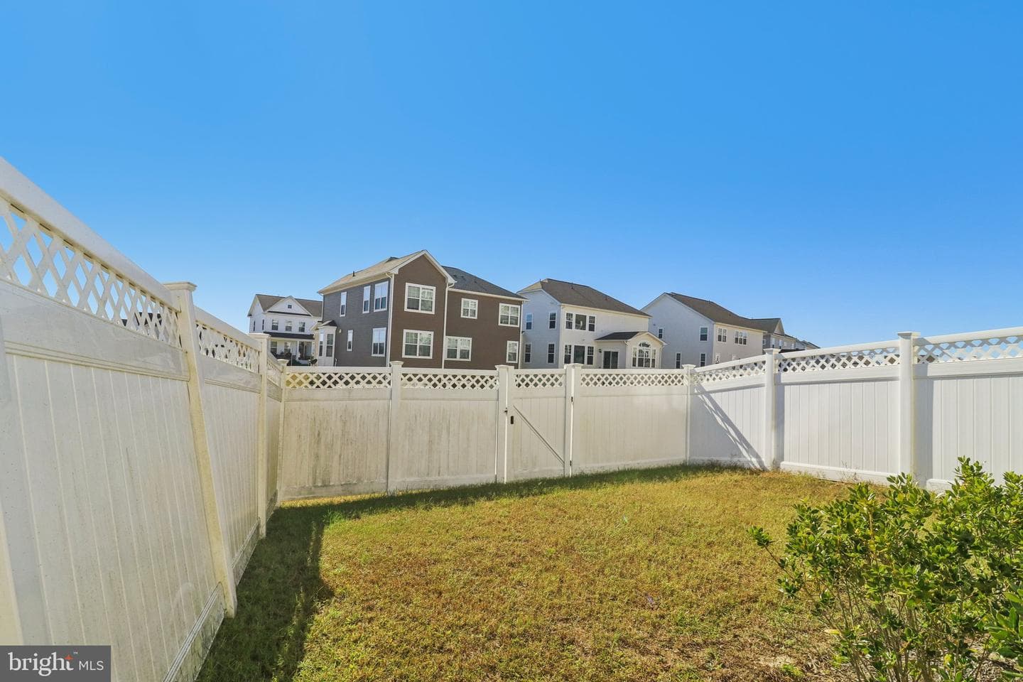 11720 Emily Dickinson Place photo 40
