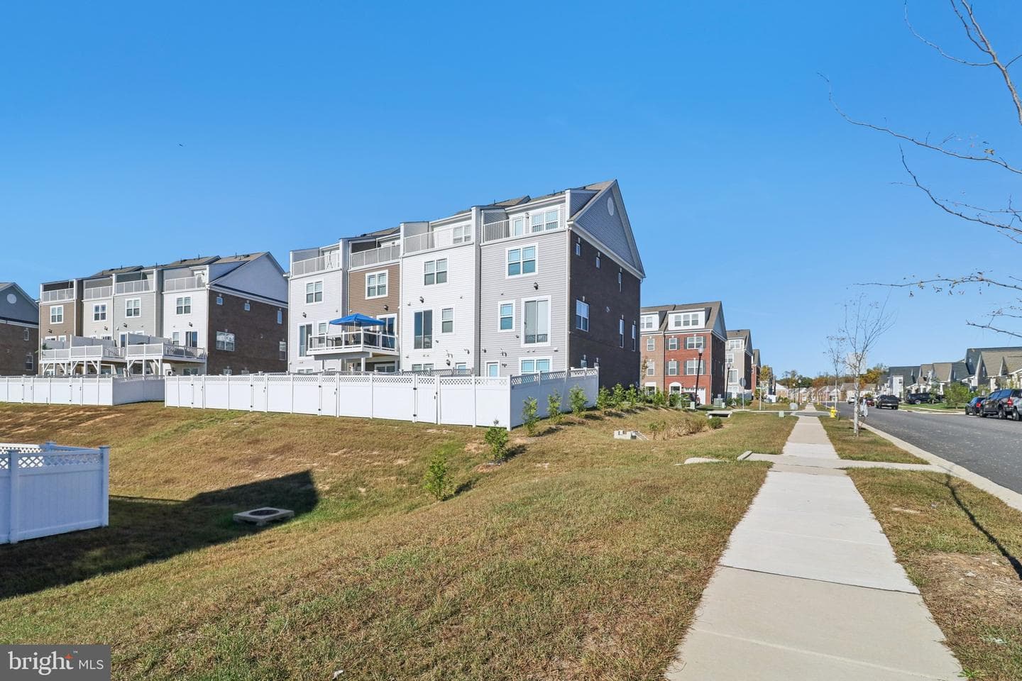 11720 Emily Dickinson Place photo 49