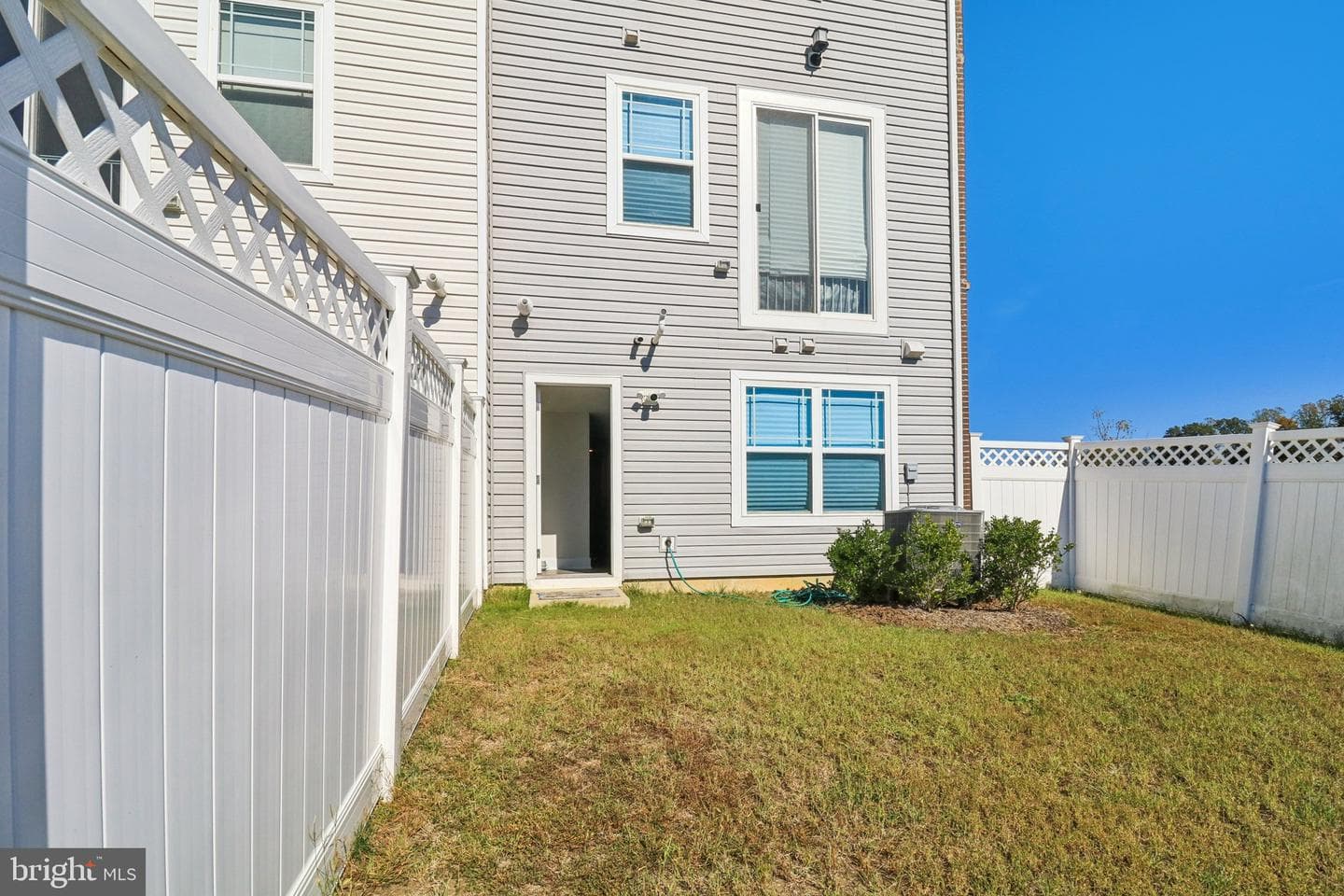 11720 Emily Dickinson Place photo 65