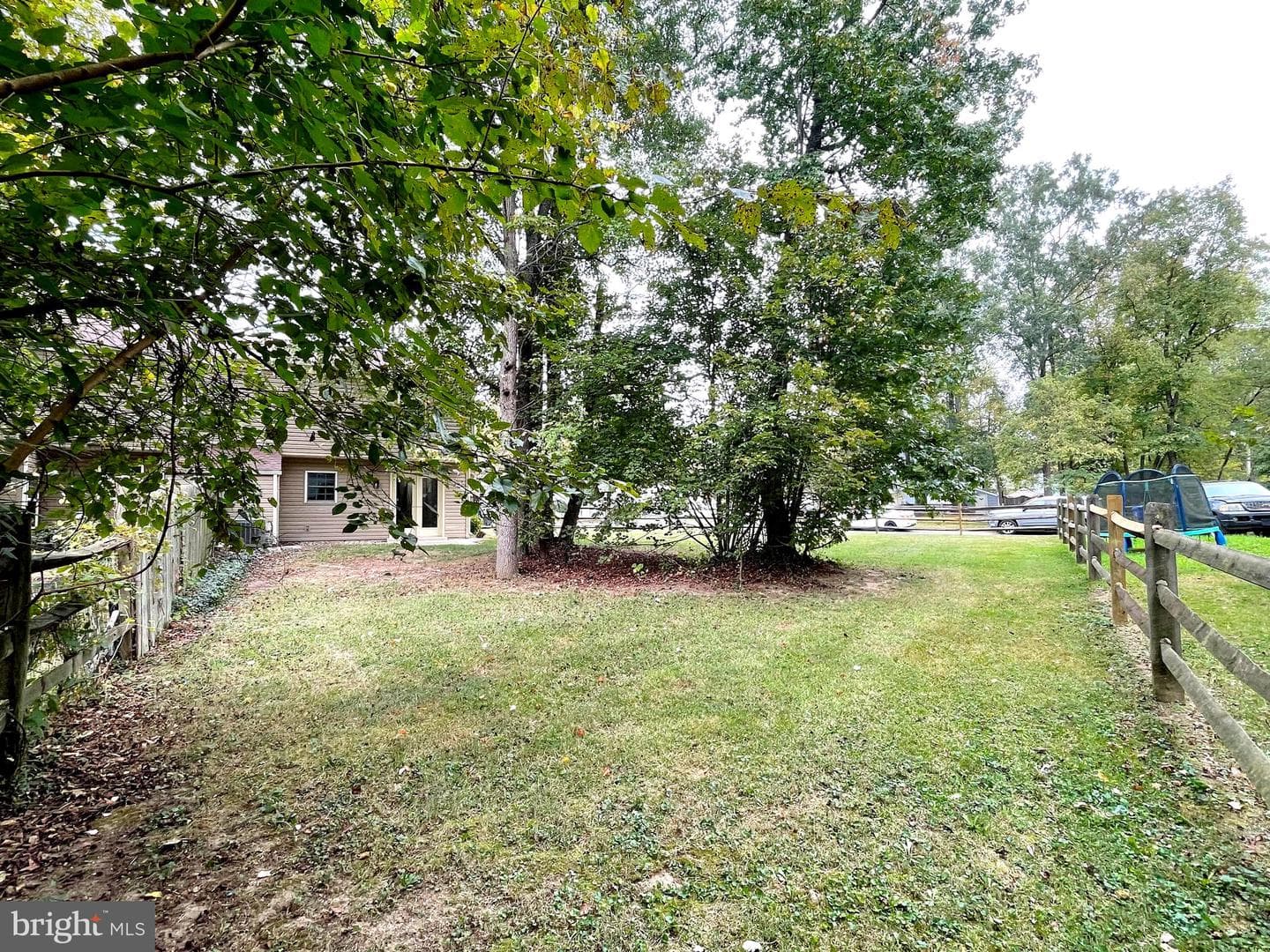 717 Barrington Drive photo 23