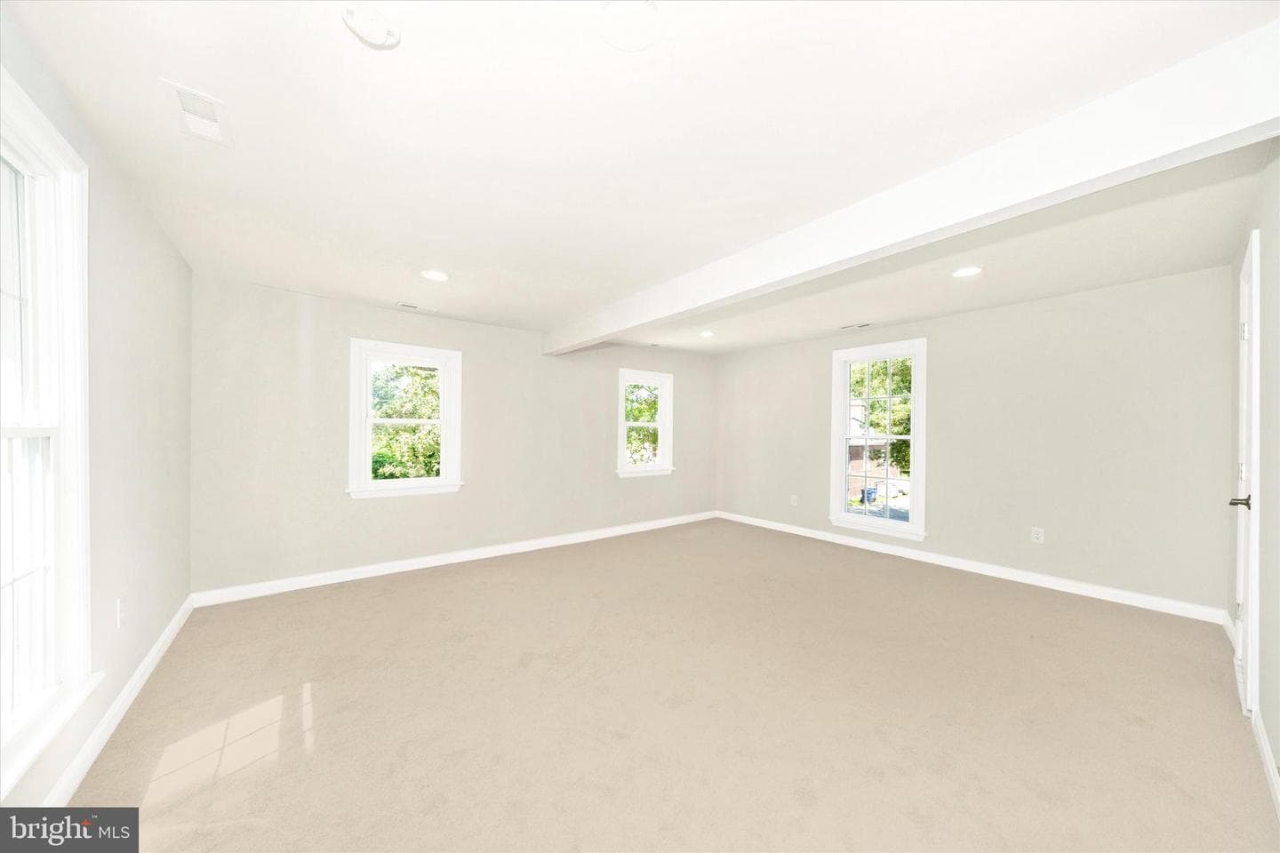 21 Mattingly Avenue photo 20