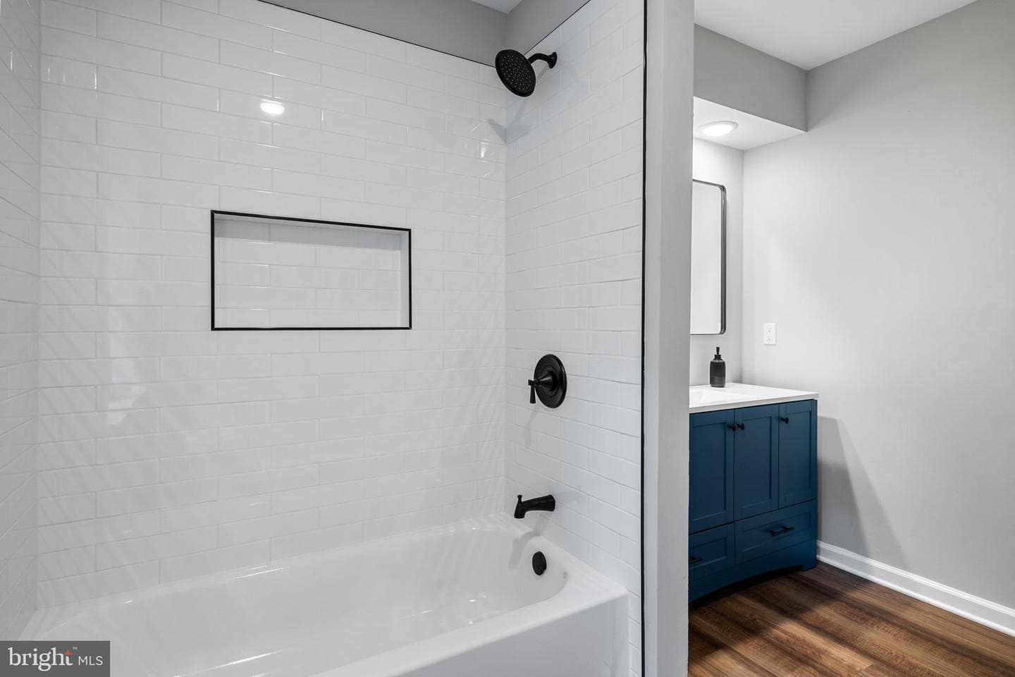8709 Fendley Way photo 34
