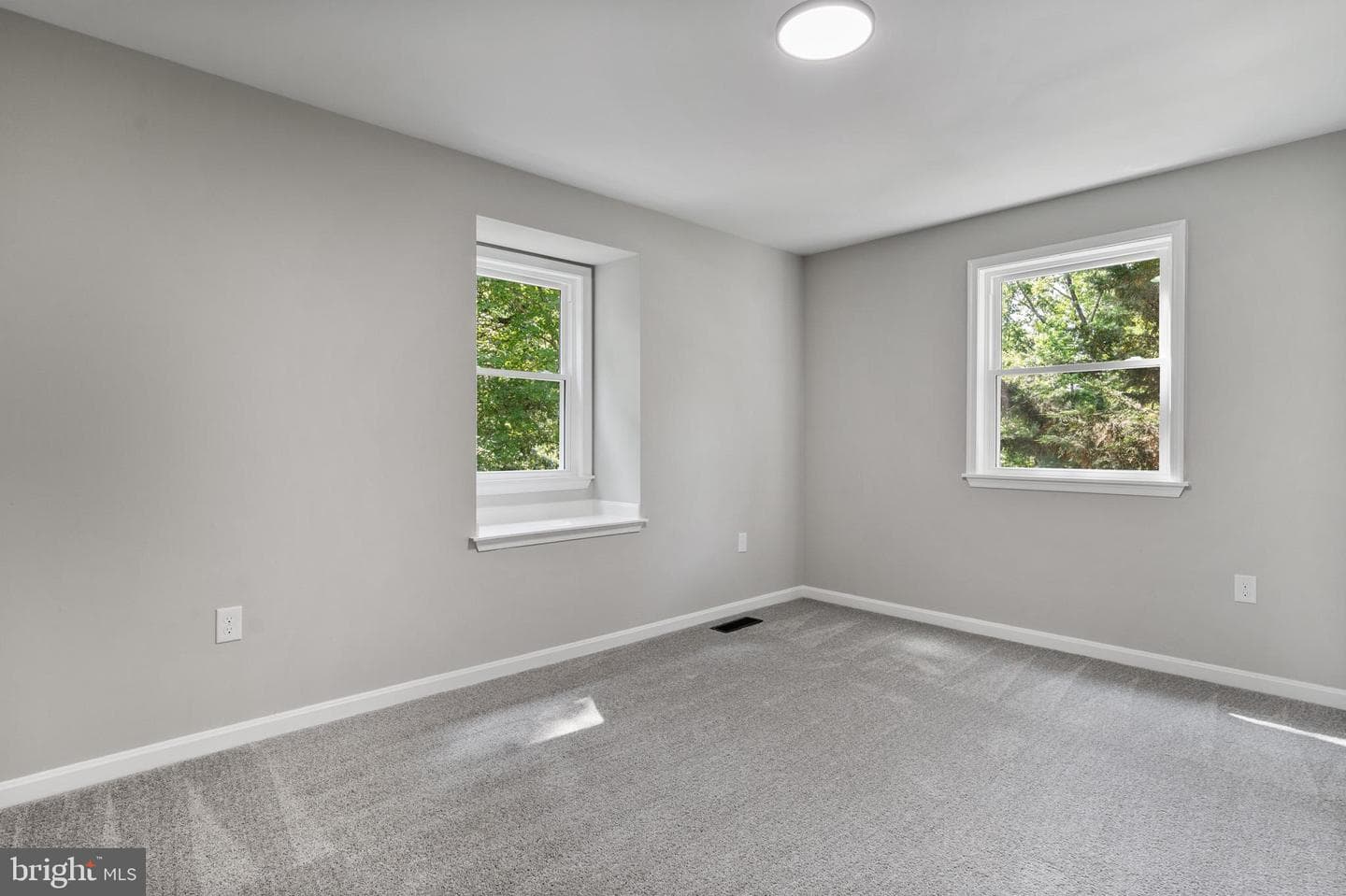 8709 Fendley Way photo 35