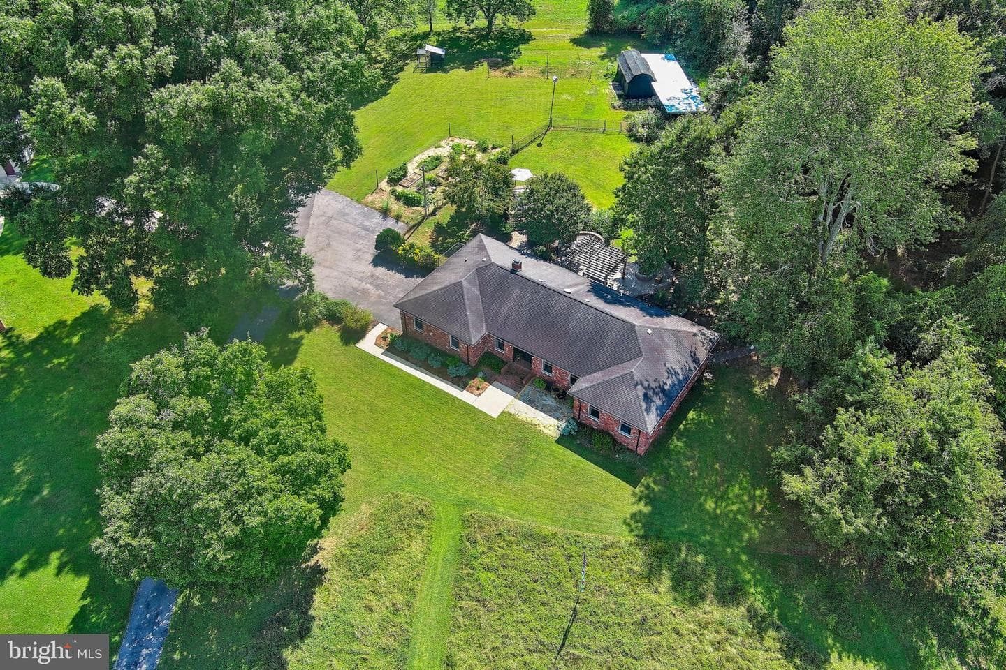5915 River Road photo 45