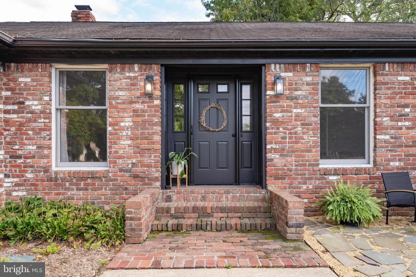 5915 River Road photo 7