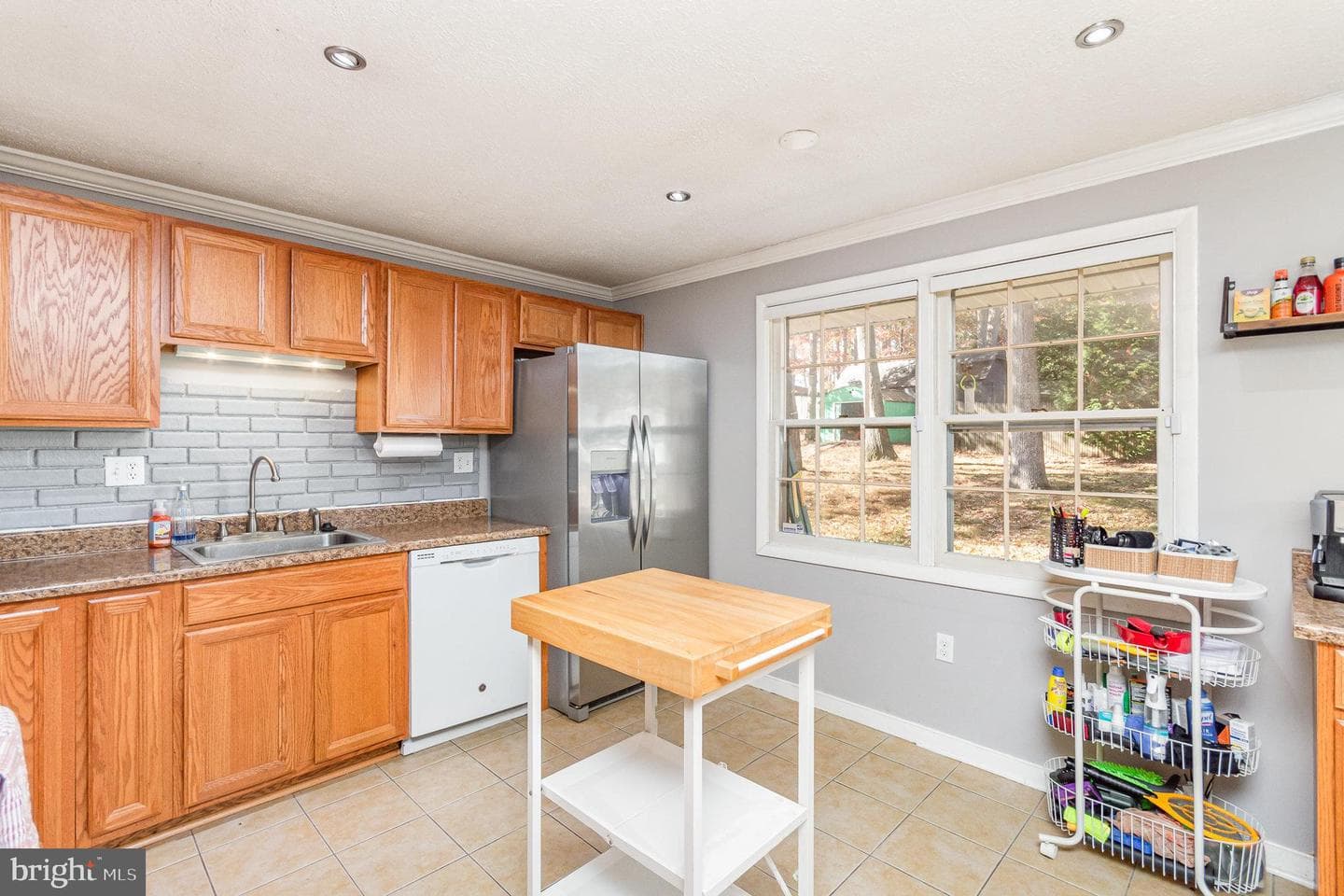 4208 Sandwich Circle photo 12