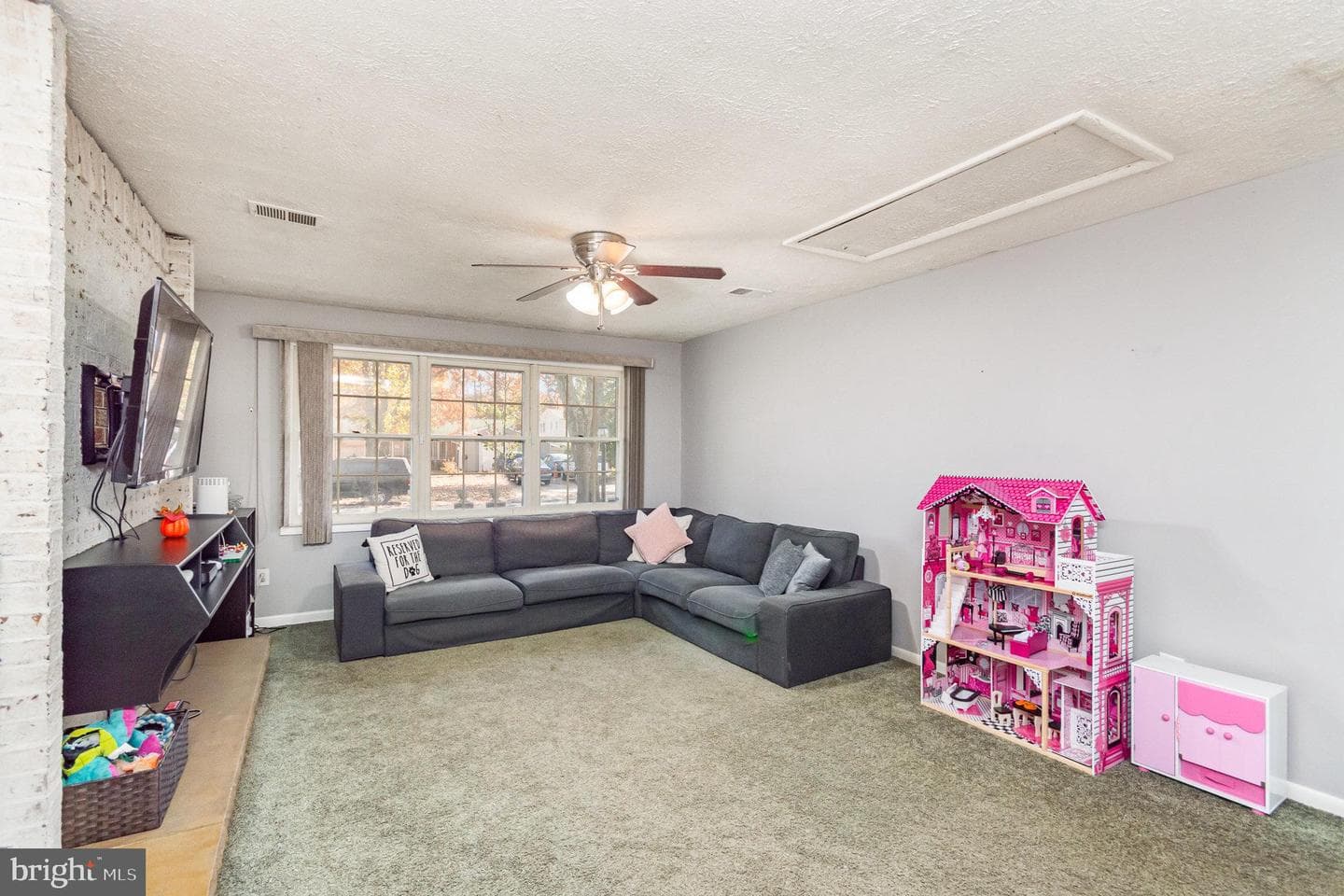 4208 Sandwich Circle photo 19