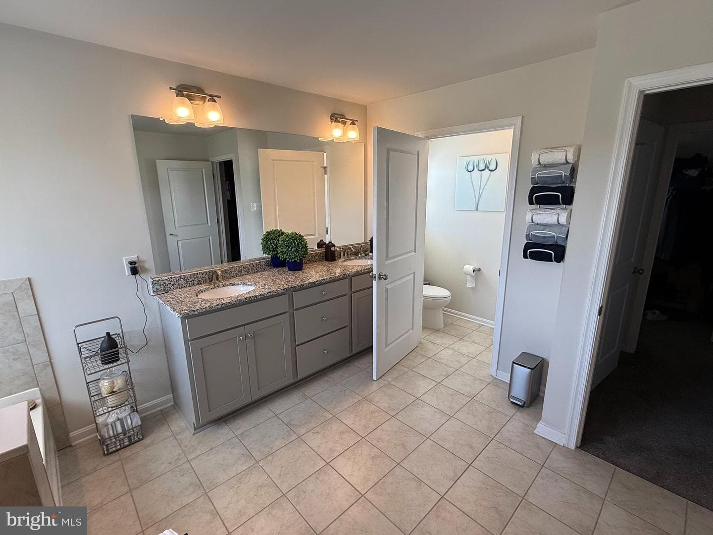 5584 Musselburgh Lane photo 18
