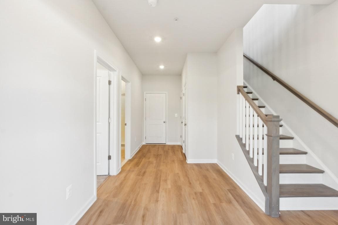 9612 Killenney Place photo 2