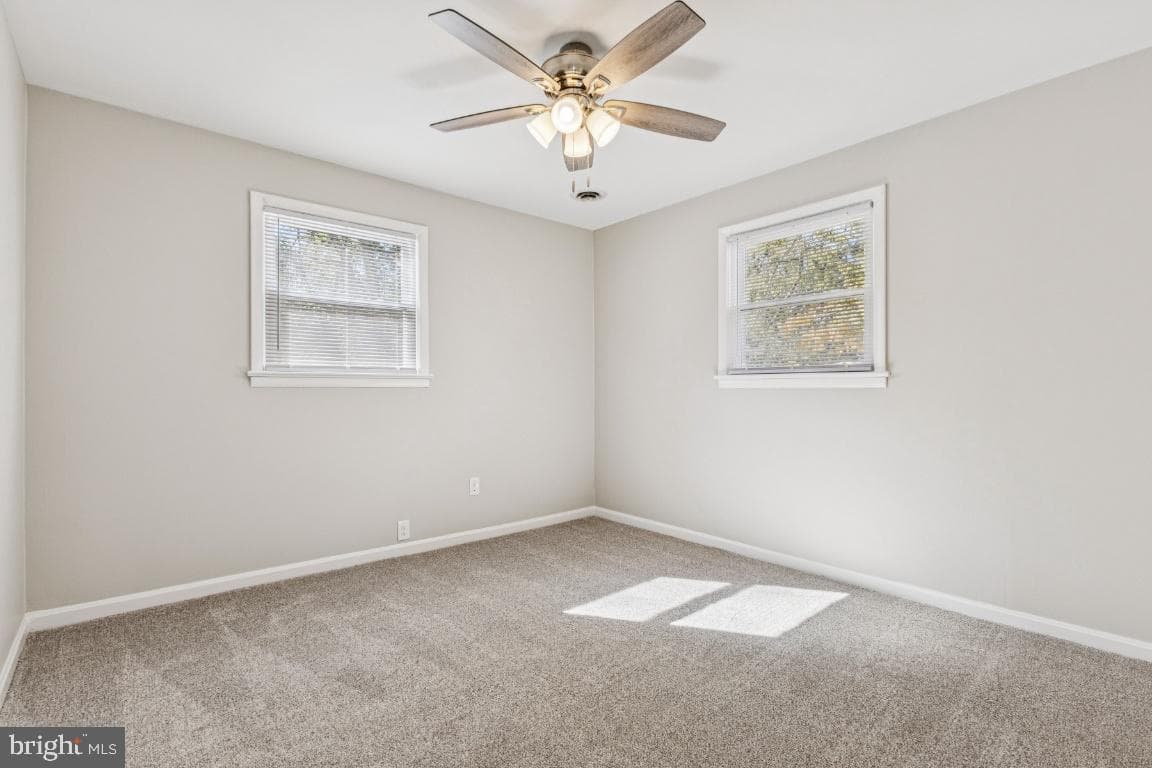 12816 Thompson Drive photo 17