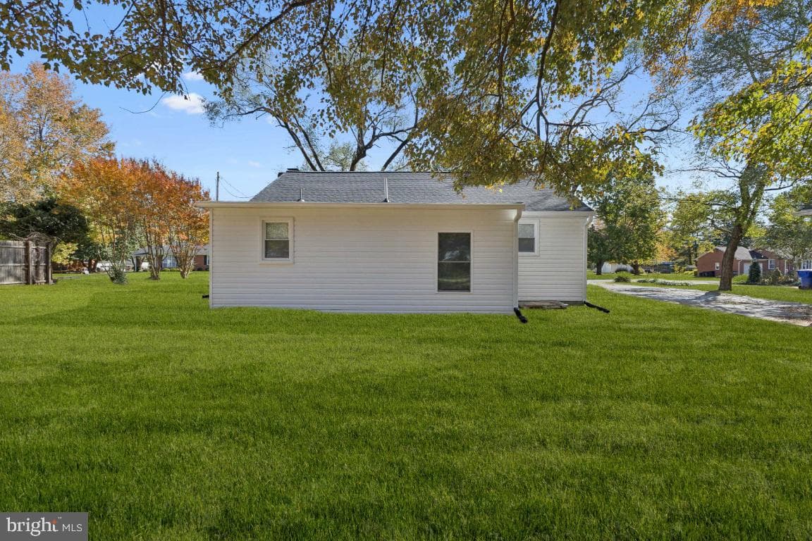 12816 Thompson Drive photo 26