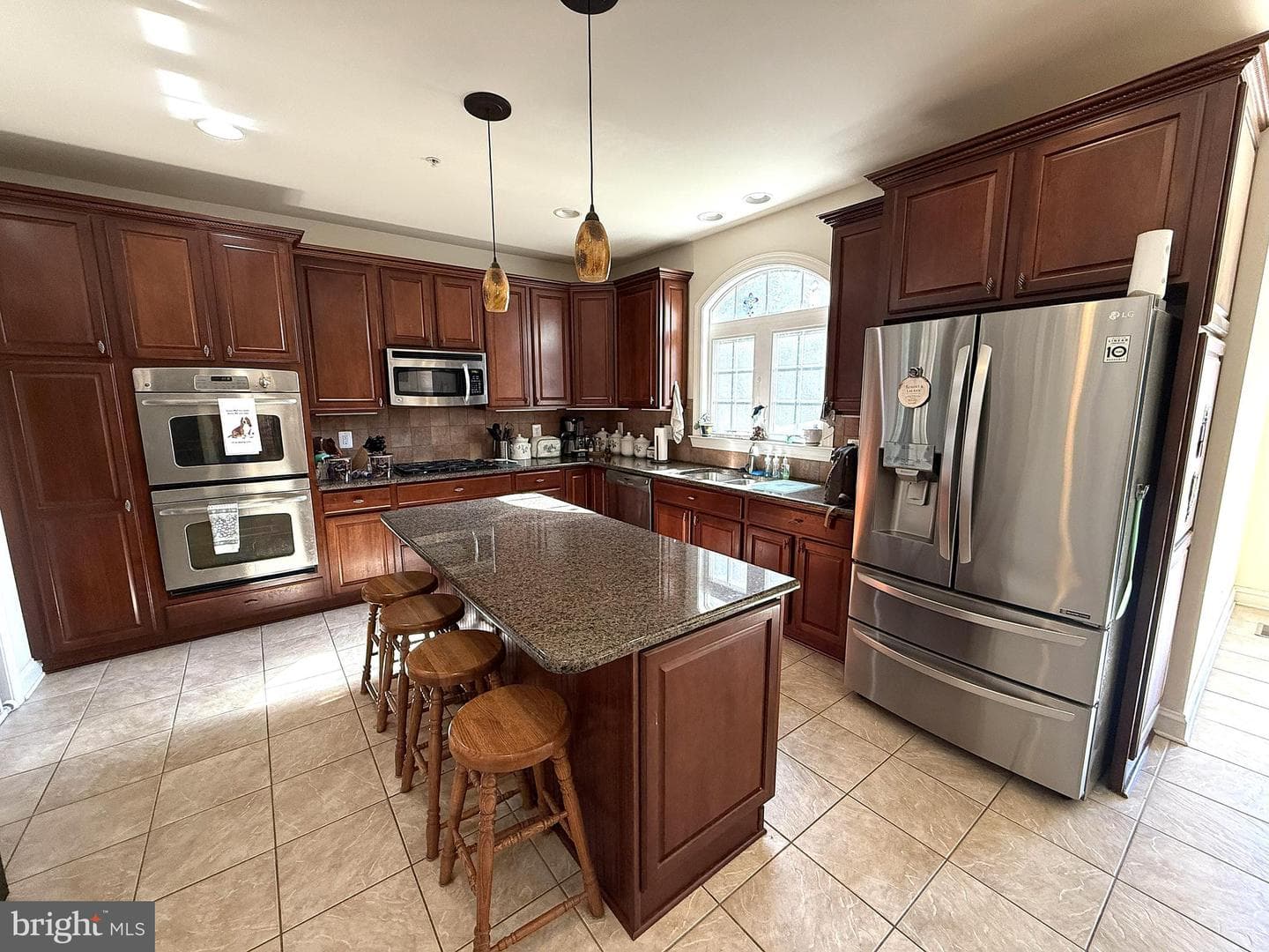 9380 Principal Lane photo 2