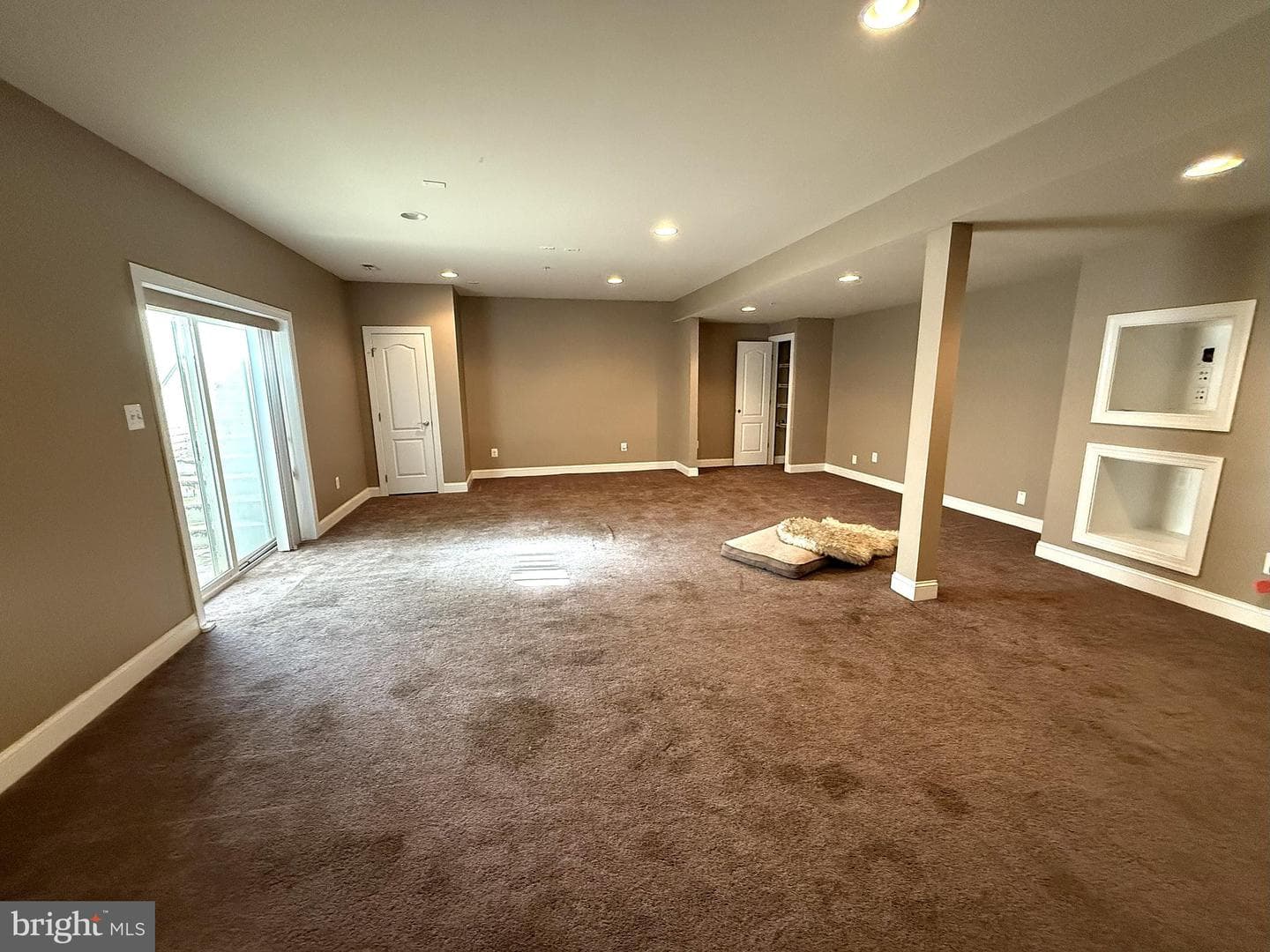 9380 Principal Lane photo 6