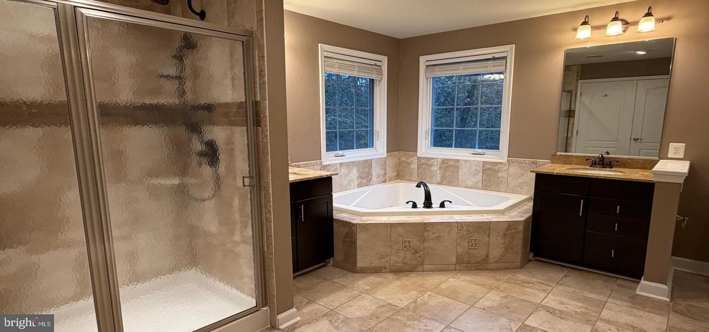 3409 Golden Creek Court photo 11