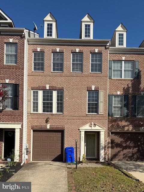4586 Scottsdale Place photo 1