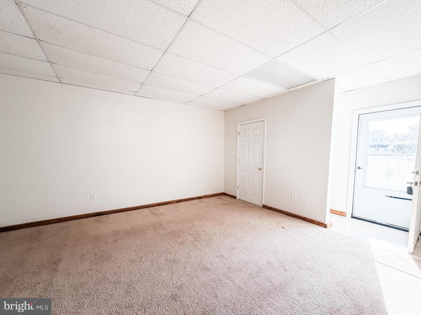 7267 Benedict Avenue photo 24
