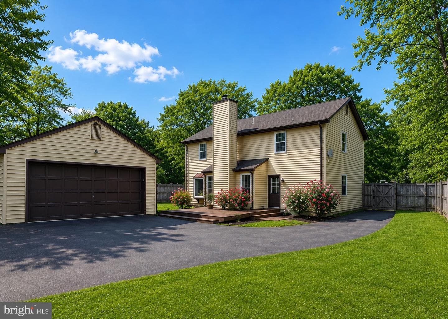3017 Bramblewood Court photo 18