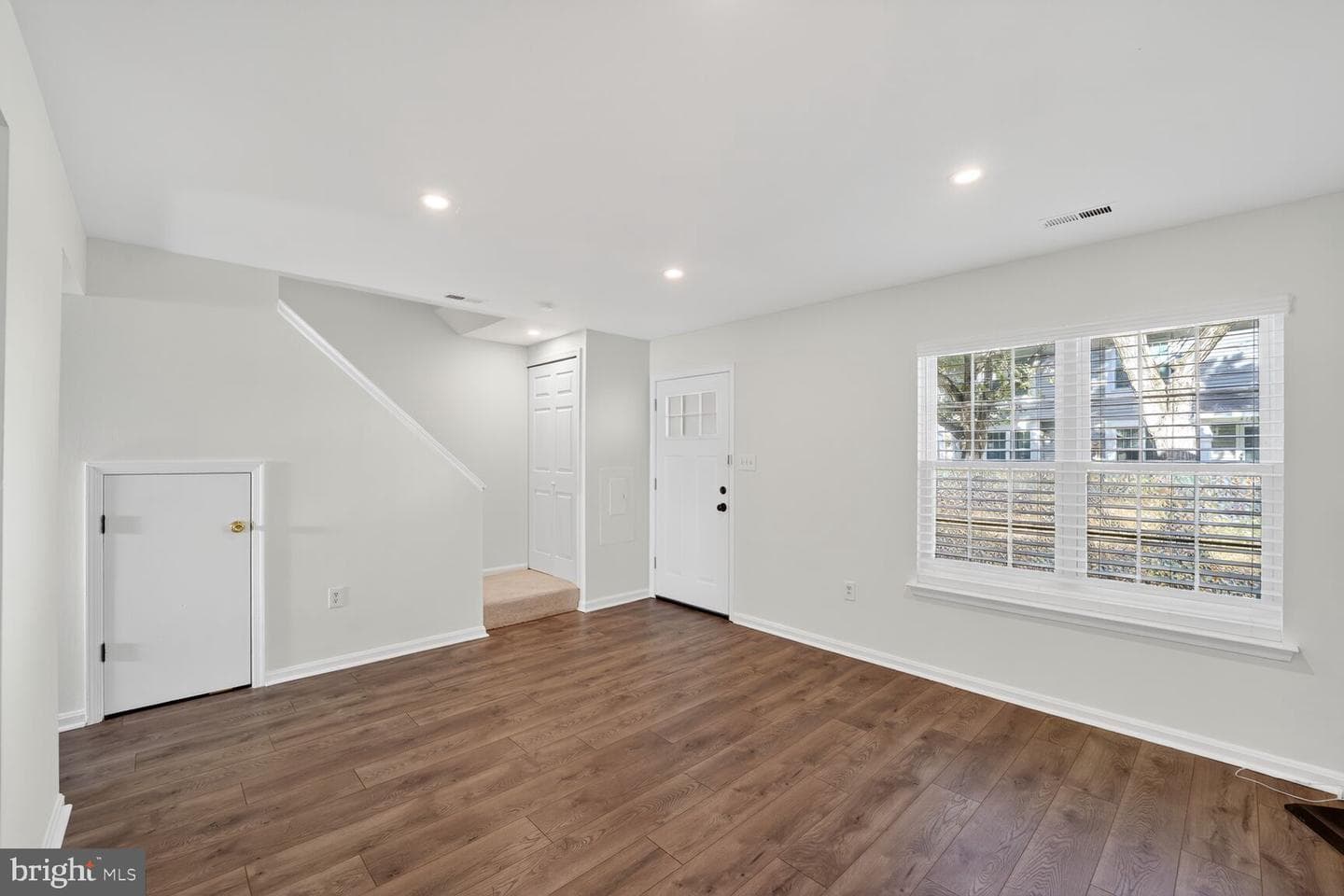 4071 Bluebird Drive photo 6