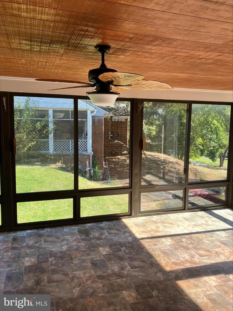 105 Bland Drive photo 4