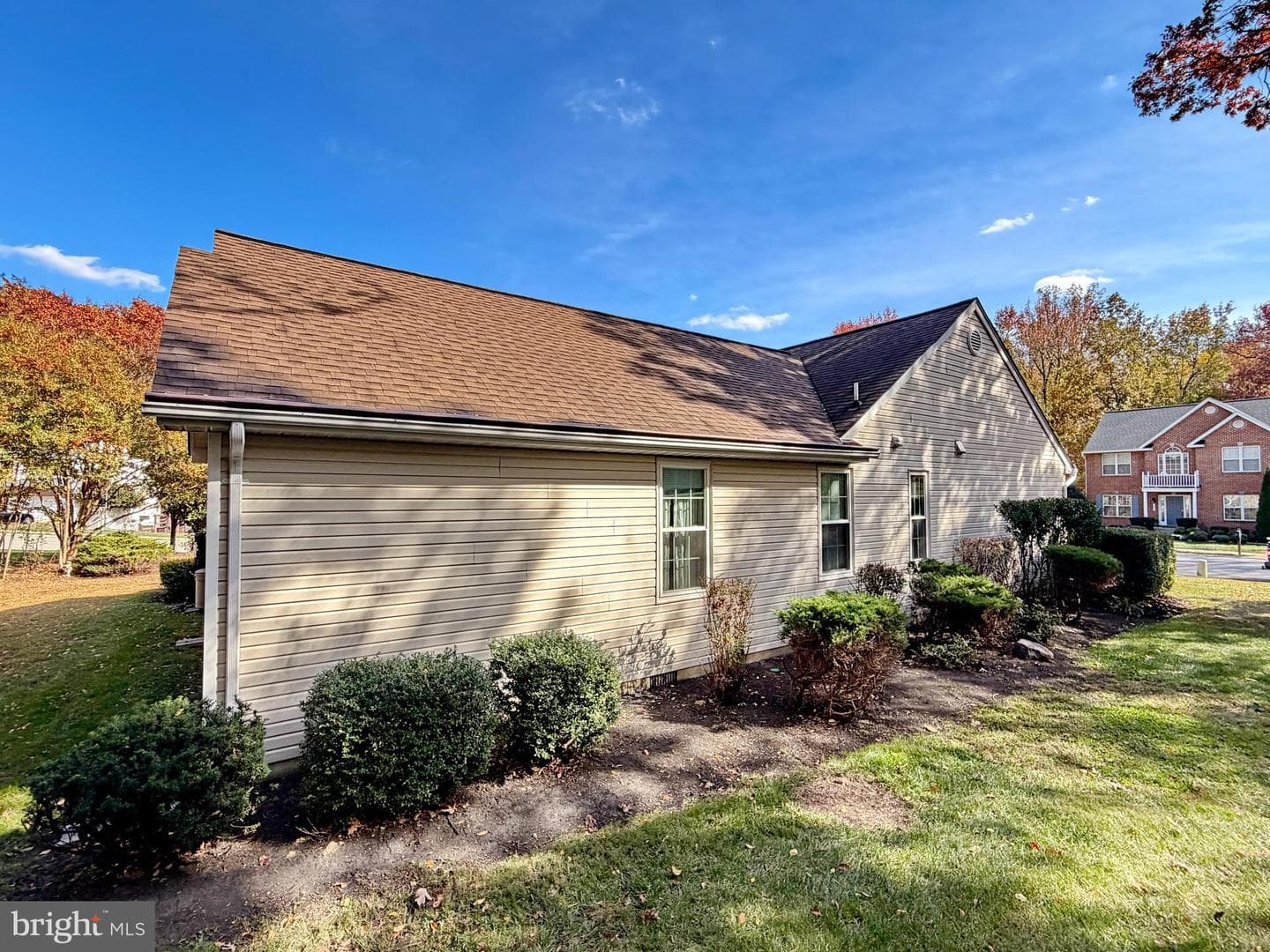 98 Oriole Lane photo 36