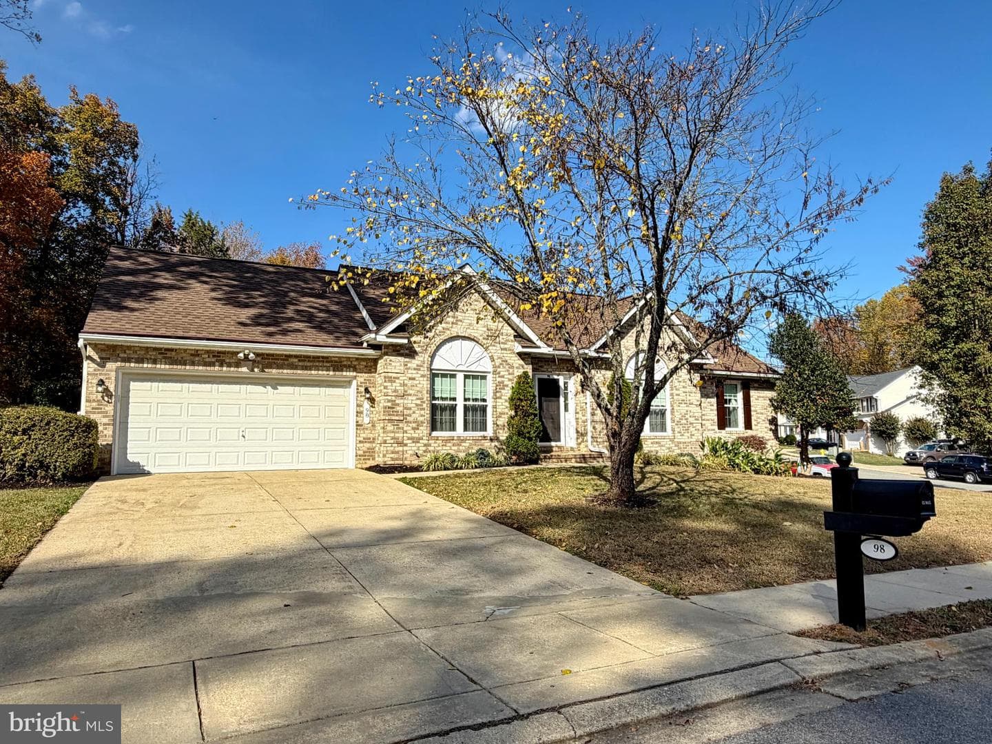 98 Oriole Lane photo 38