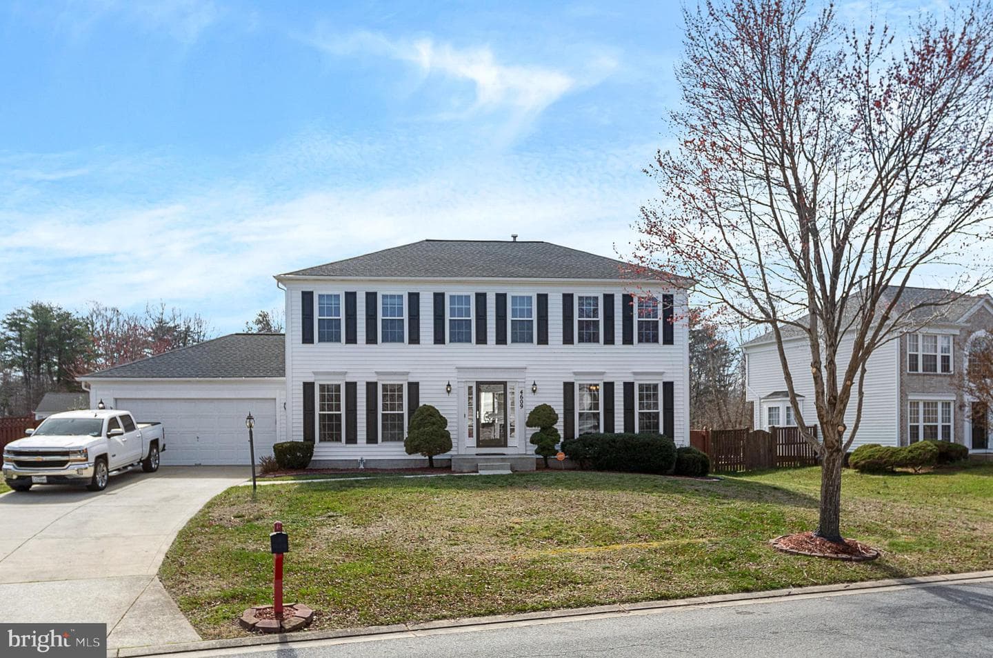 4609 Queens Grove Street photo 4