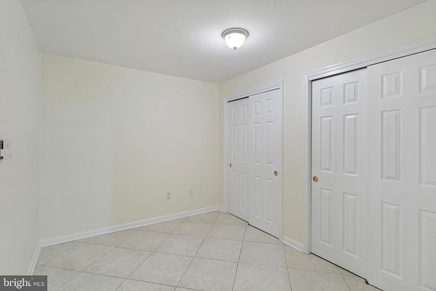 4609 Queens Grove Street photo 52