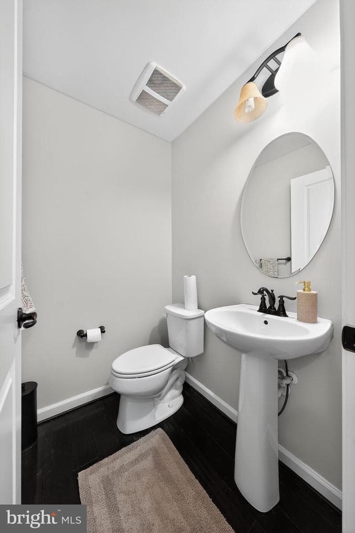 9340 Rock Lynn Circle photo 11