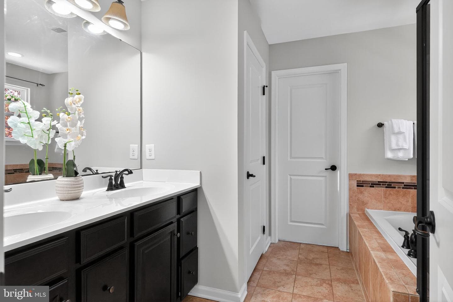9340 Rock Lynn Circle photo 15
