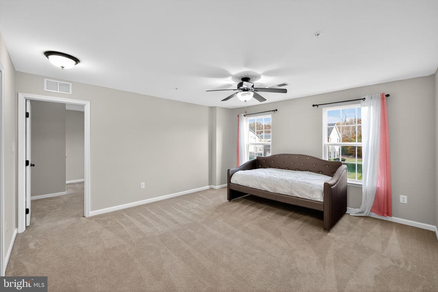 9340 Rock Lynn Circle photo 19