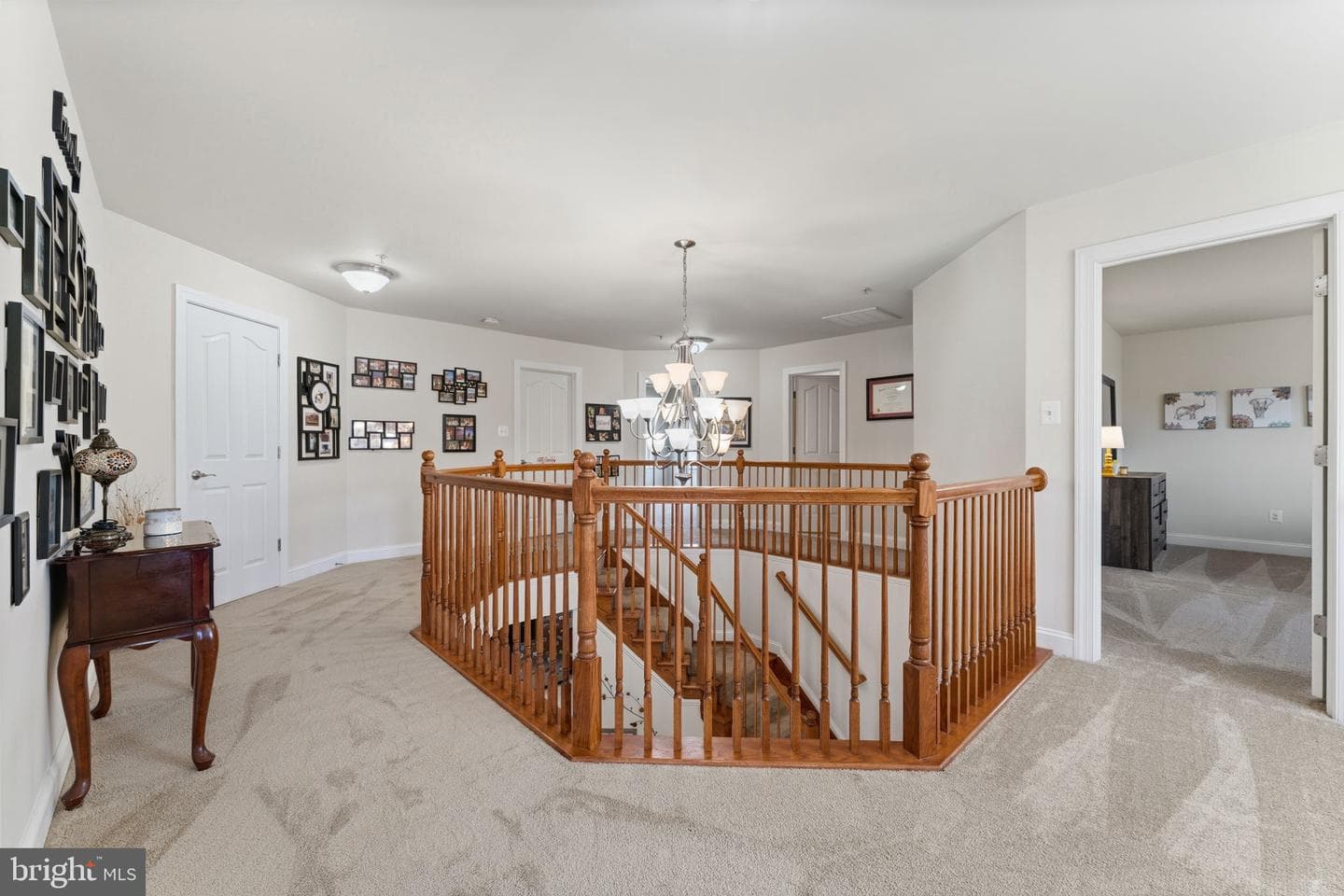 4505 Coachmans Path Court photo 26