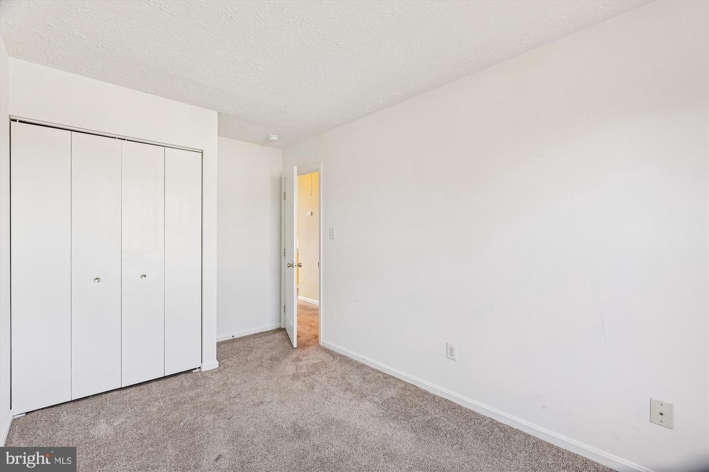 4225 Drake Court photo 12