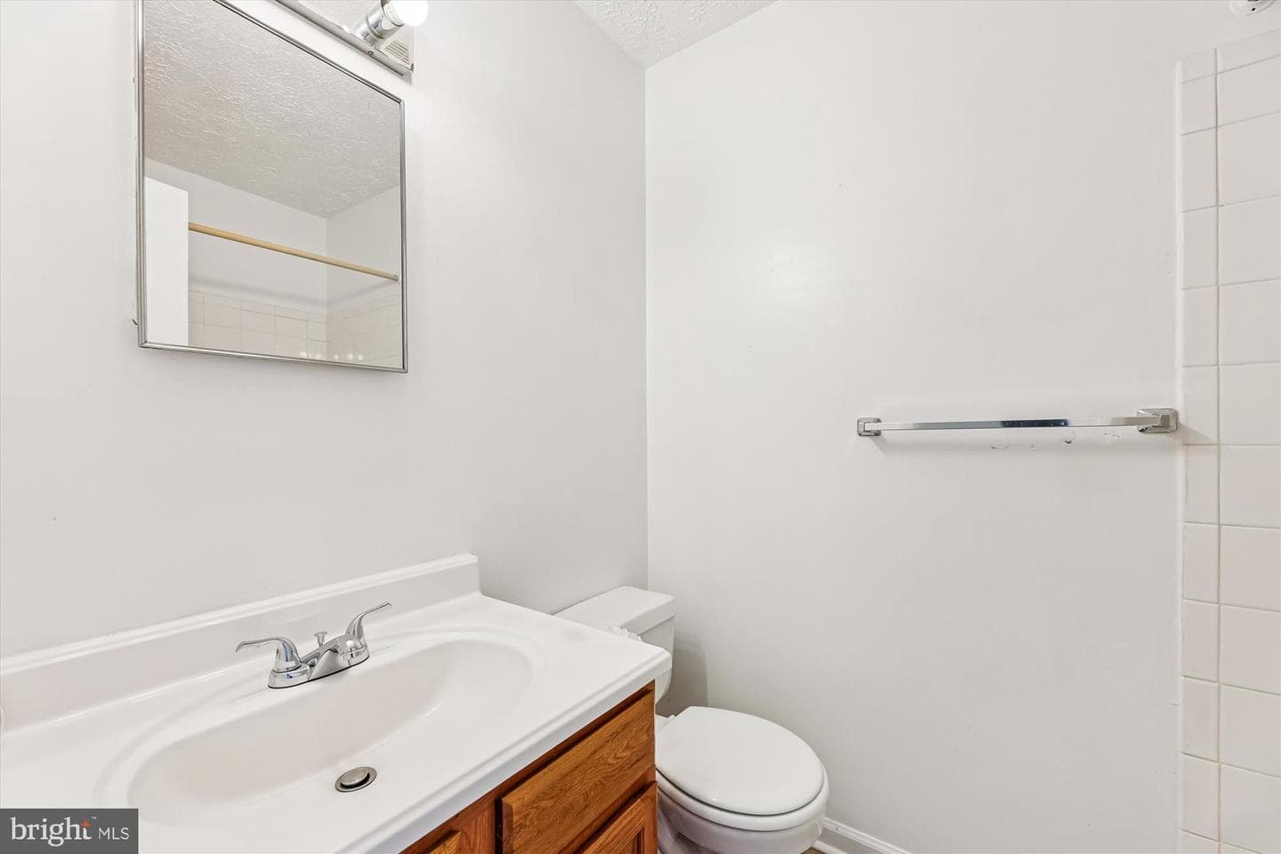 4225 Drake Court photo 13